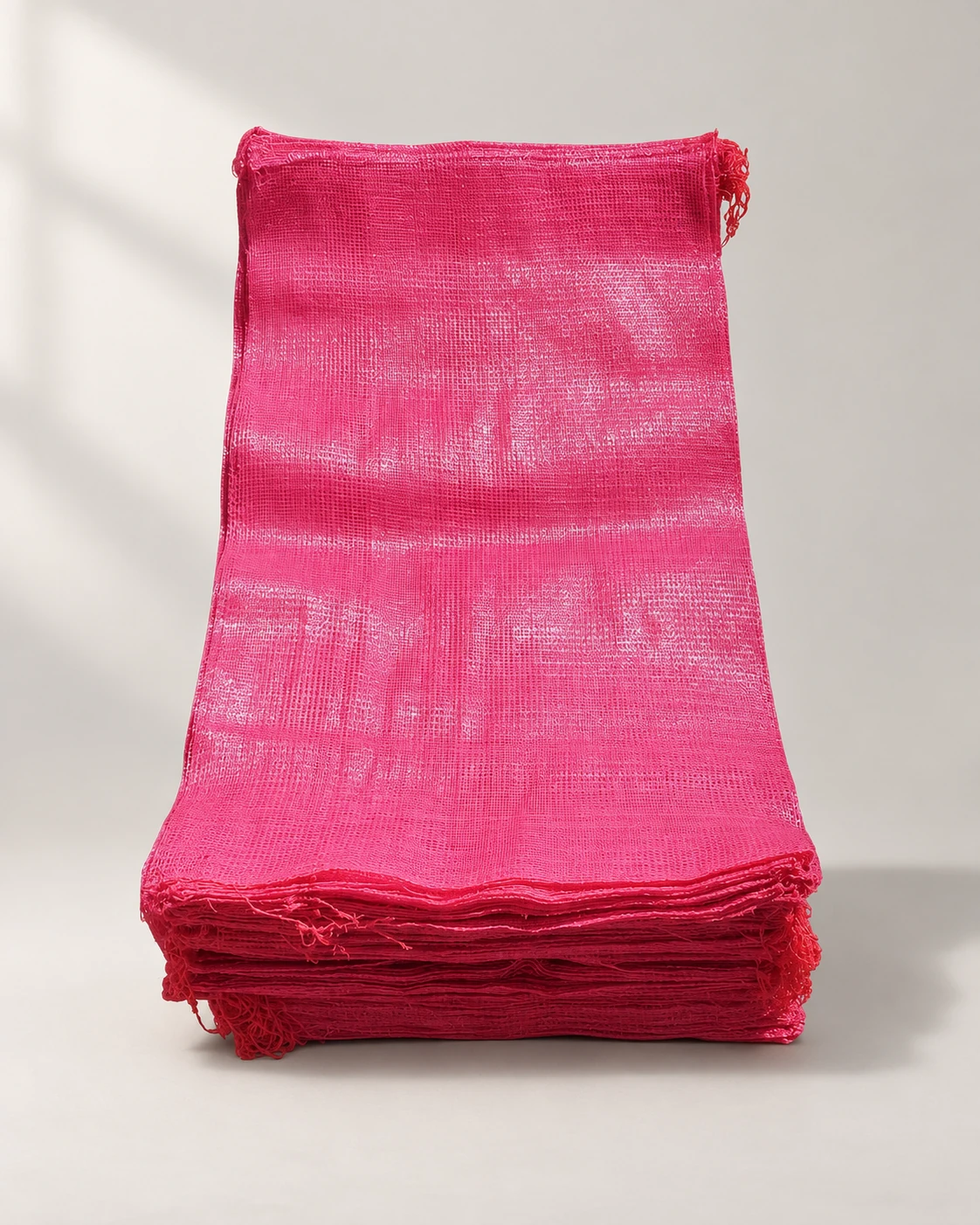 Pink mesh · edge details