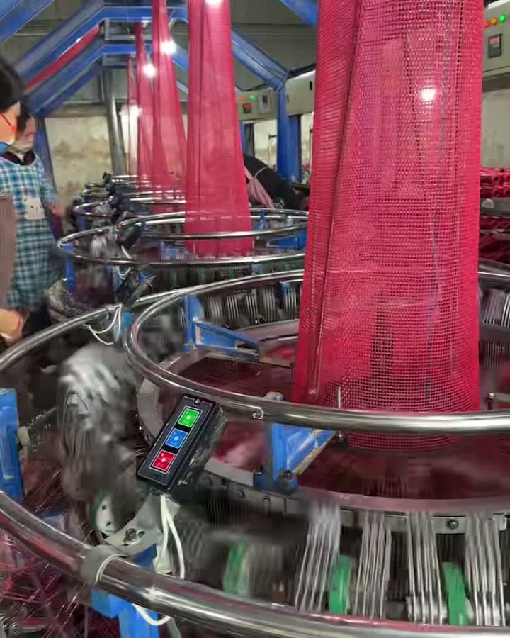Red mesh weaving